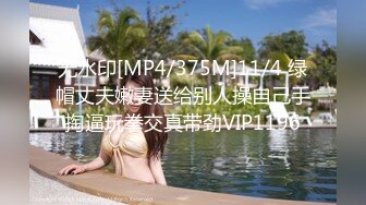 极品小情侣私拍泄密✿ 清纯小美女主动上位骑乘，诱人小白兔晃动惹人眼，清纯淫靡并存，美乳丰臀超反差