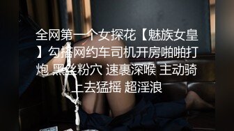 [原创] 用最淫荡的姿势舔食熟女的骚逼