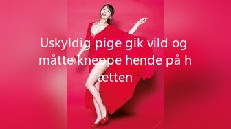 Uskyldig pige gik vild og måtte kneppe hende på hætten