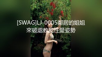 温柔甜美骚女小夫妻居家操逼，吸吮奶子一脸爱意，跪地插嘴第一视角后入