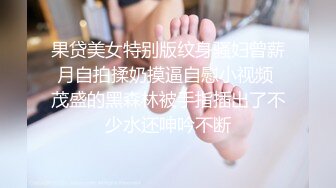 鸡巴太长吃起来都要双手才抓得住